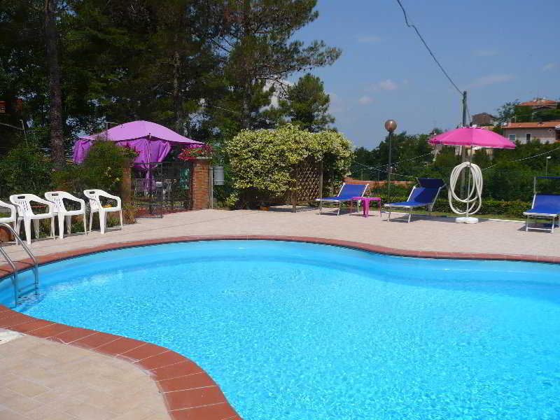 Hotel Il Poggetto Castellina Marittima Exterior photo